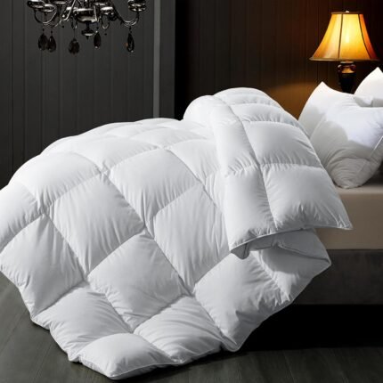 ELNIDO QUEEN® Feather Comforter Queen Size, Filled with Feather and Downfiber, All Season White Luxury Hotel Fluffy Bed Comforter, Ultra Soft 100% Cotton Duvet Insert, 90x90 Inch